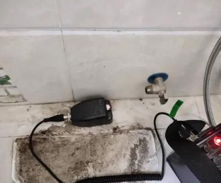 拉萨屋顶漏水维修公司分享下卫生间漏水的危害及解决方法
